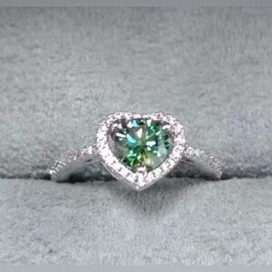 Moissanite Green Heart Cut Ring 1 carat - Size 6 -NEW with papers S925 Sterling